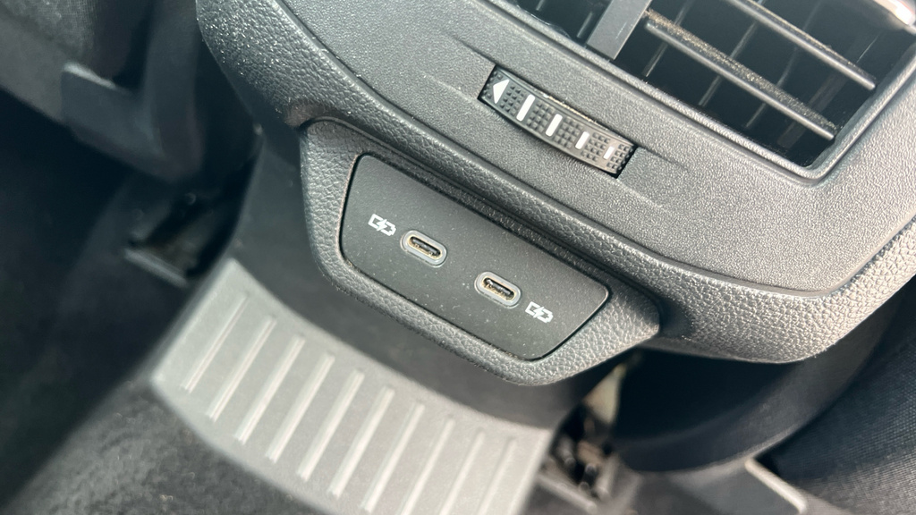 Volkswagen T-Roc 1.5 Tsi R-line Black #31