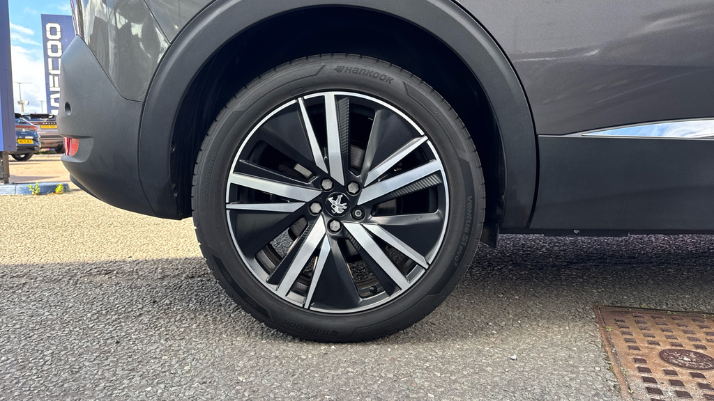 Peugeot 5008 1.2 Puretech Gt Premium Ea Black #19