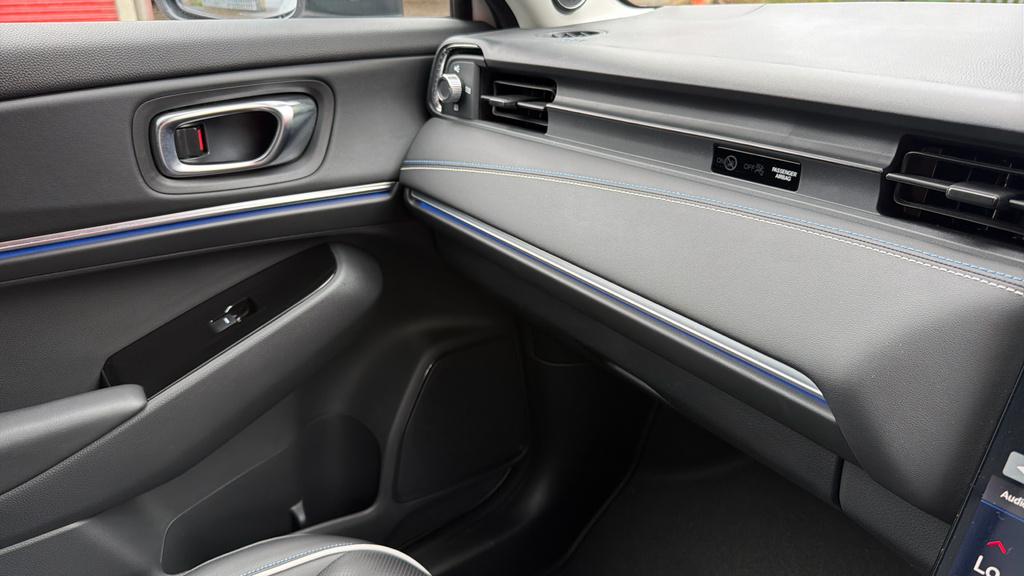 Honda e:Ny1 68.8Kwh Advance Black #38