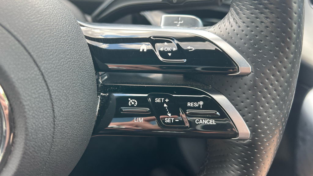 Mercedes-Benz CLA Class 1.3 Cla180h Mhev Amg Line Executive Coupe Pe Grey #28
