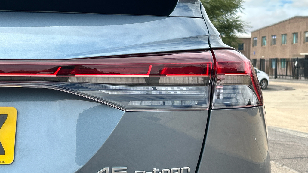 Audi Q4 E Tron Audi Q4 E-tron Estate 210Kw 45 82Kwh S Line Au Purple #39
