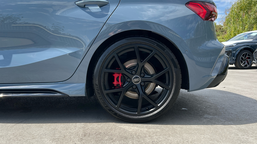 Audi RS3 Rs 3 Tfsi Quattro Carbon Vorsprung S Tronic Red #24
