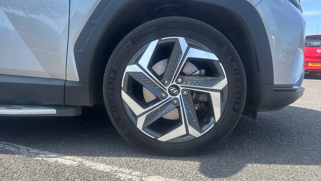 Hyundai Tucson 1.6T N Line White #20