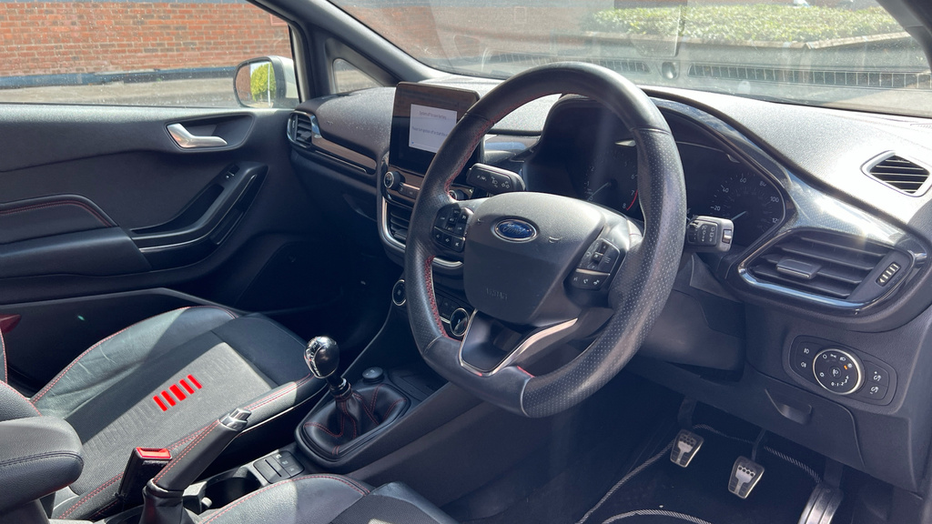 Ford Fiesta Fiesta St-line Edition T White #9