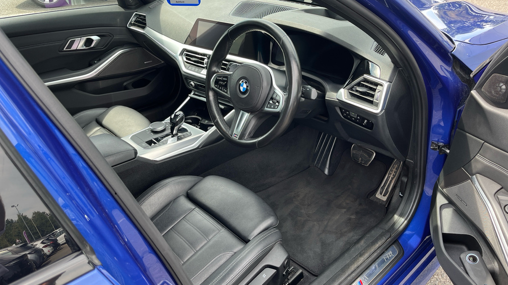 BMW 3 Series M340i Xdrive Touring 3.0 Black #9