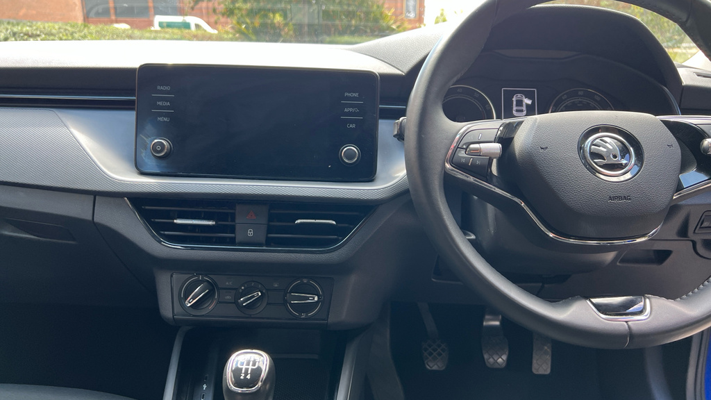 Skoda Scala 1.5 Tsi Monte Carlo Hatchback White #12
