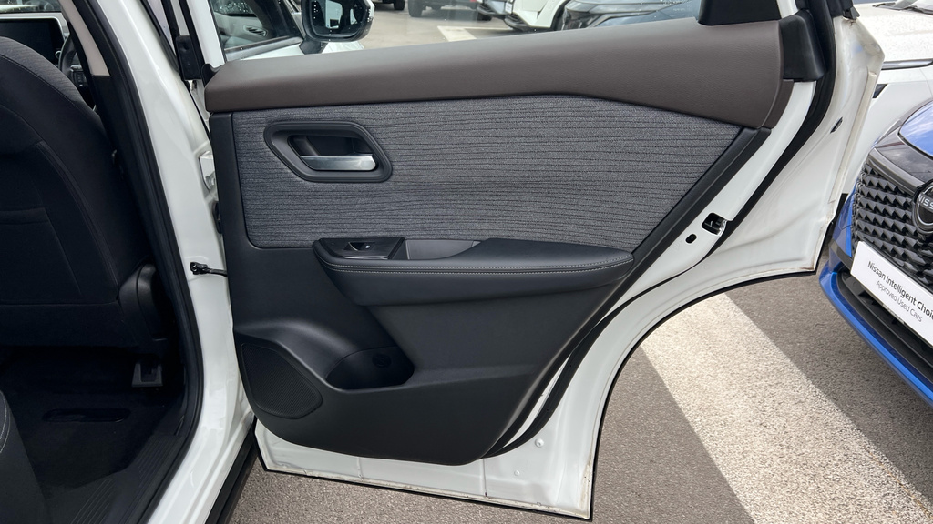 Nissan X-Trail 1.5 E-power E-4orce 213 Tekna Grey #44