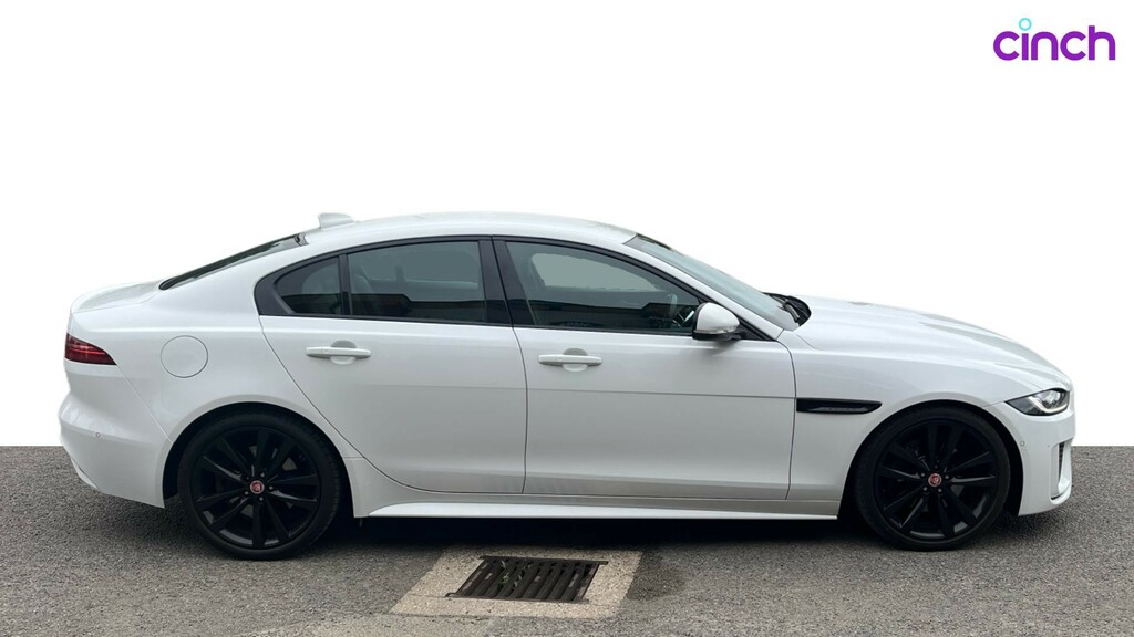 Jaguar XE Saloon 2.0 D R-sport 201919 White #2