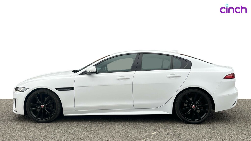 Jaguar XE Saloon 2.0 D R-sport 201919 White #6