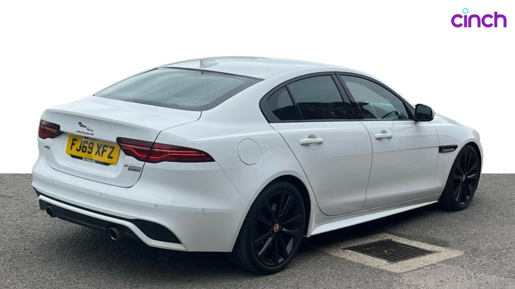 Jaguar XE Saloon 2.0 D R-sport 201919 White #3