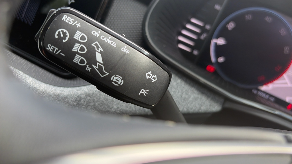 Skoda Kamiq Se L Edition Grey #17