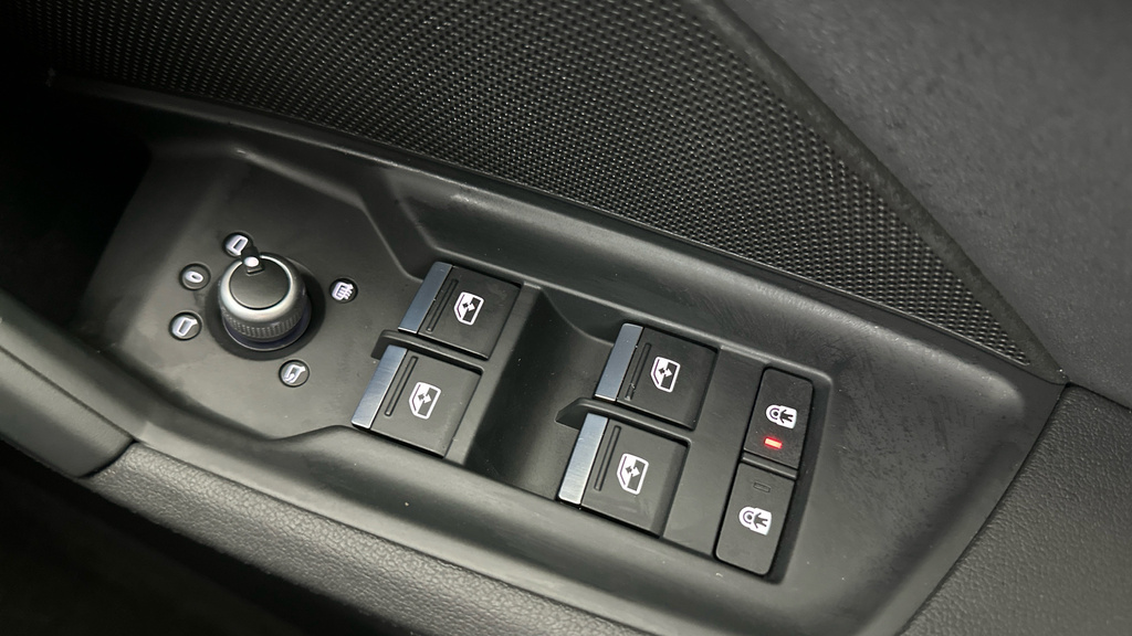 Audi A3 1.5 Tfsi 35 S Line Saloon S Tronic Blue #13