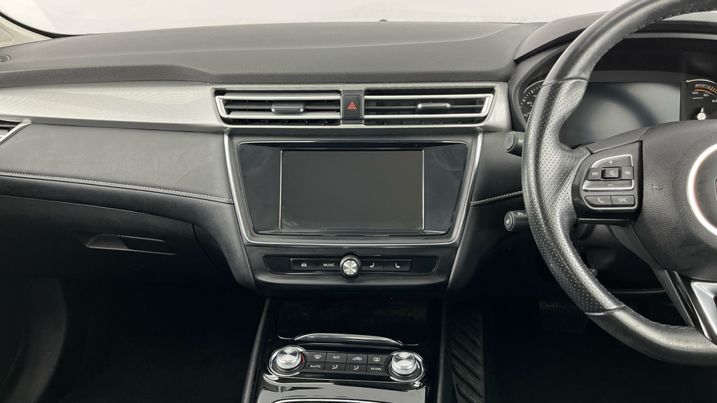 MG MG5 52.5Kwh Exclusive Estate 156 Ps Red #14