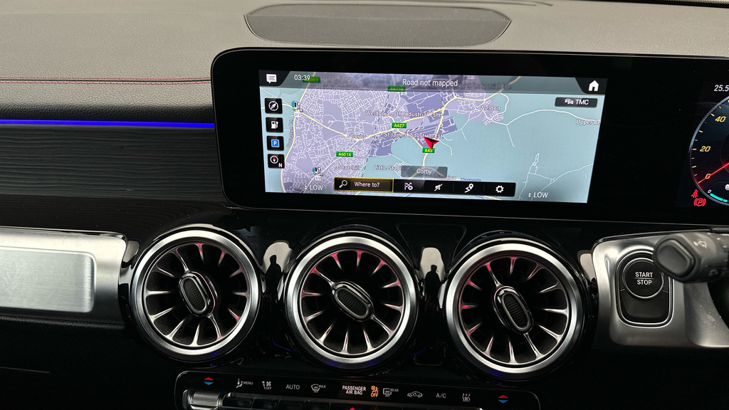 Mercedes-Benz EQB Eqb 300 Amg Line 4Matic Black #18