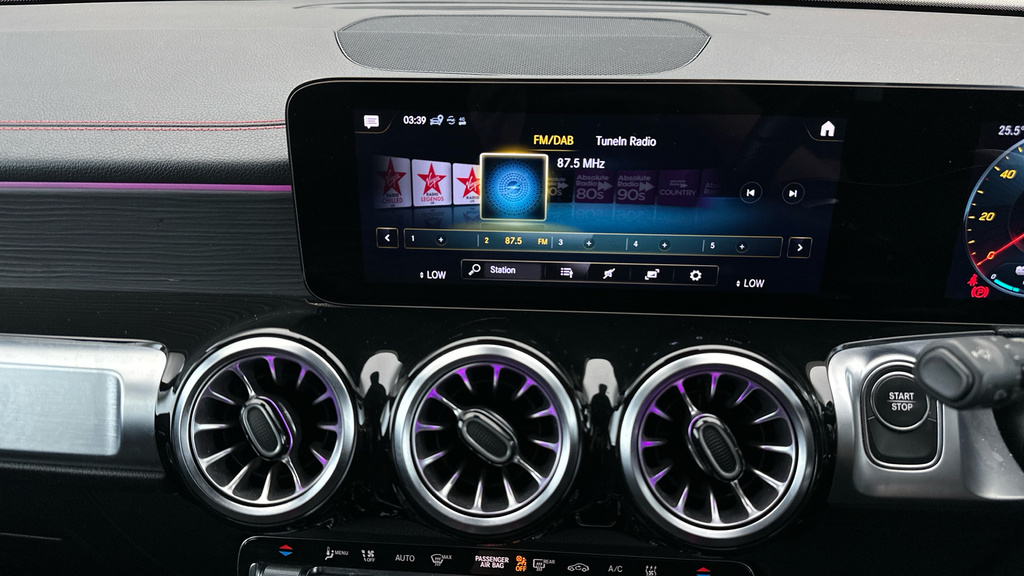 Mercedes-Benz EQB Eqb 300 Amg Line 4Matic Black #21