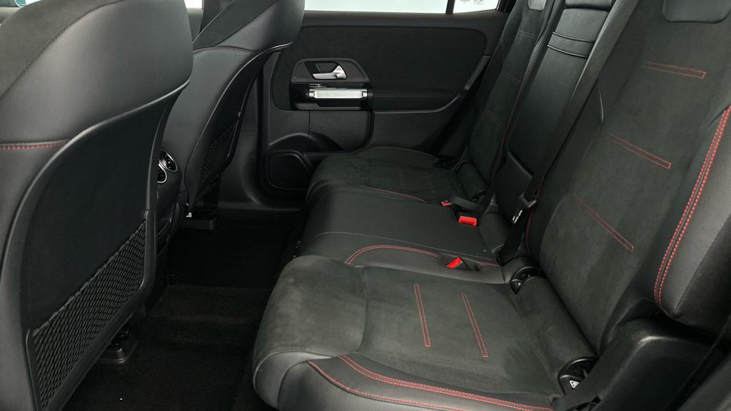 Mercedes-Benz EQB Eqb 300 Amg Line 4Matic Black #24