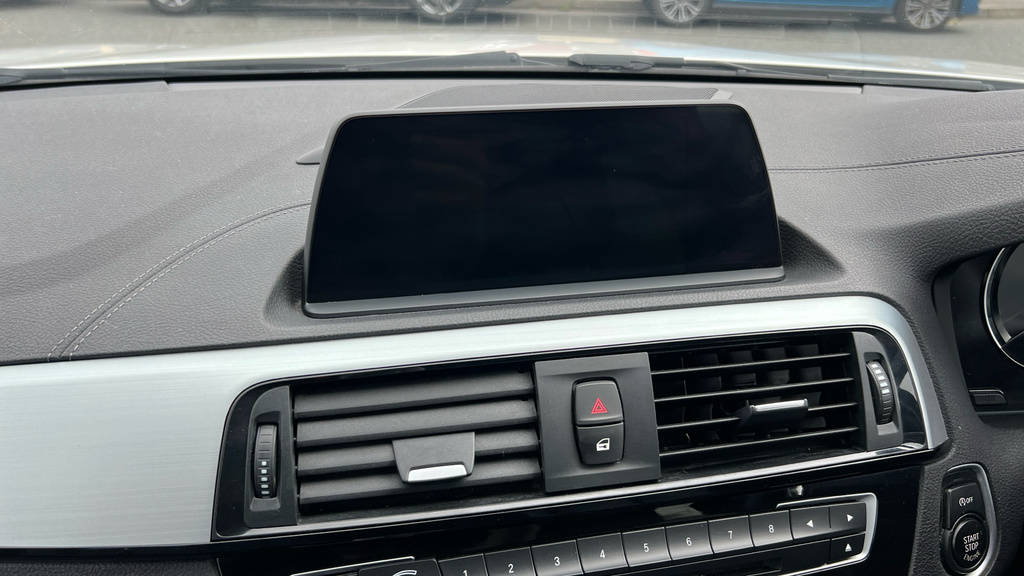 BMW 1 Series 118I Sport White #12