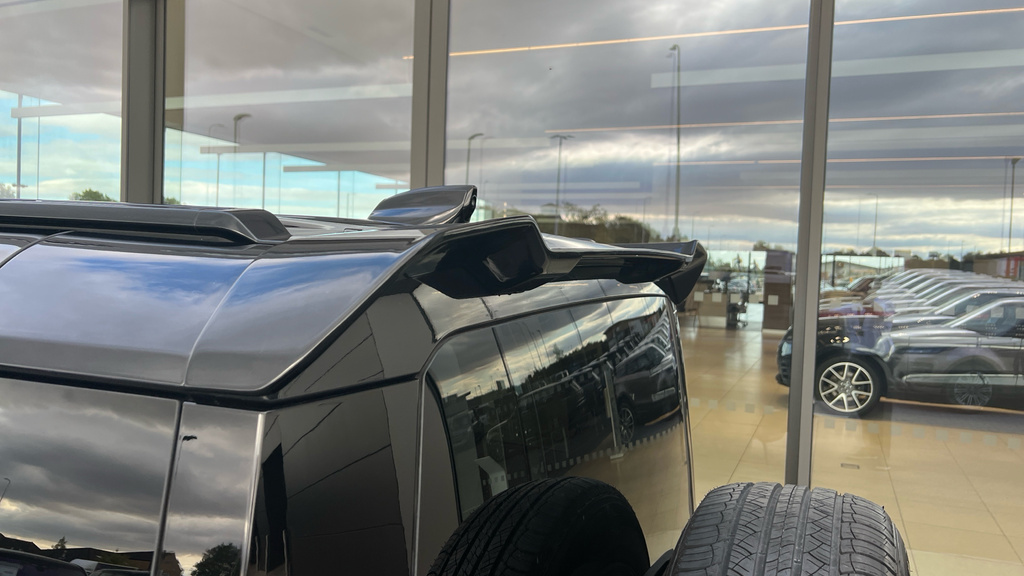 Land Rover Defender 2022 5.0 V8 518 Bhp Grey #35