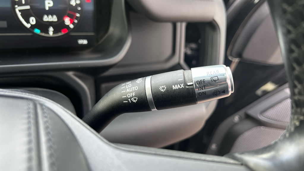 Land Rover Defender 2022 5.0 V8 518 Bhp Grey #43