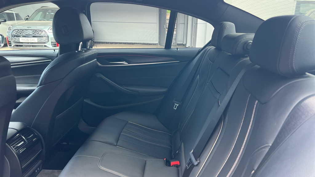 BMW 5 Series 530D Xdrive Mht M Sport Blue #20