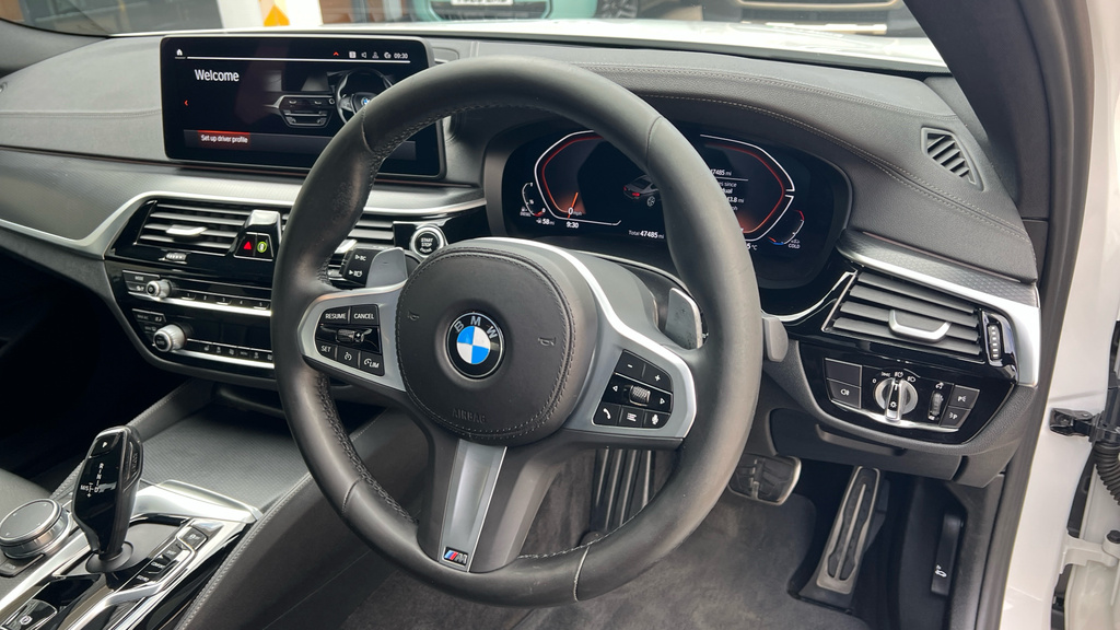 BMW 5 Series 530D Xdrive Mht M Sport Blue #15