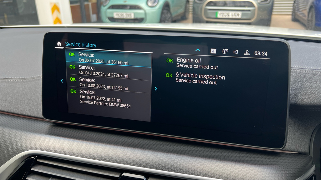 BMW 5 Series 530D Xdrive Mht M Sport Blue #32