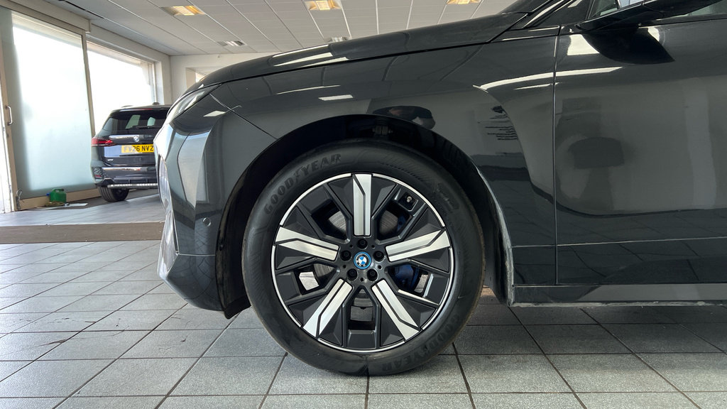 BMW iX 385Kw Xdrive50 M Sport 111.5Kwh Black #34