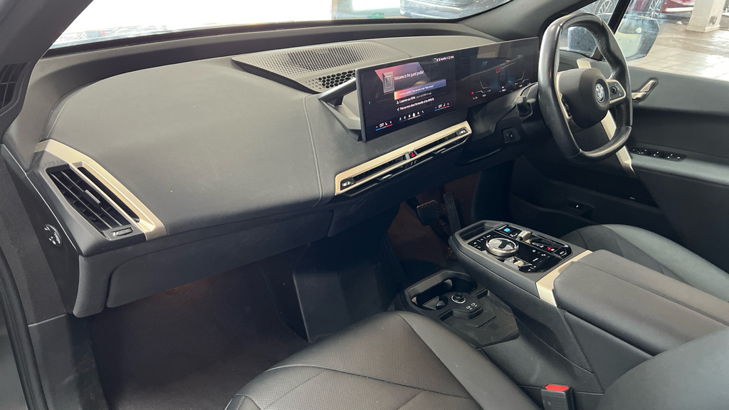 BMW iX 385Kw Xdrive50 M Sport 111.5Kwh Black #14