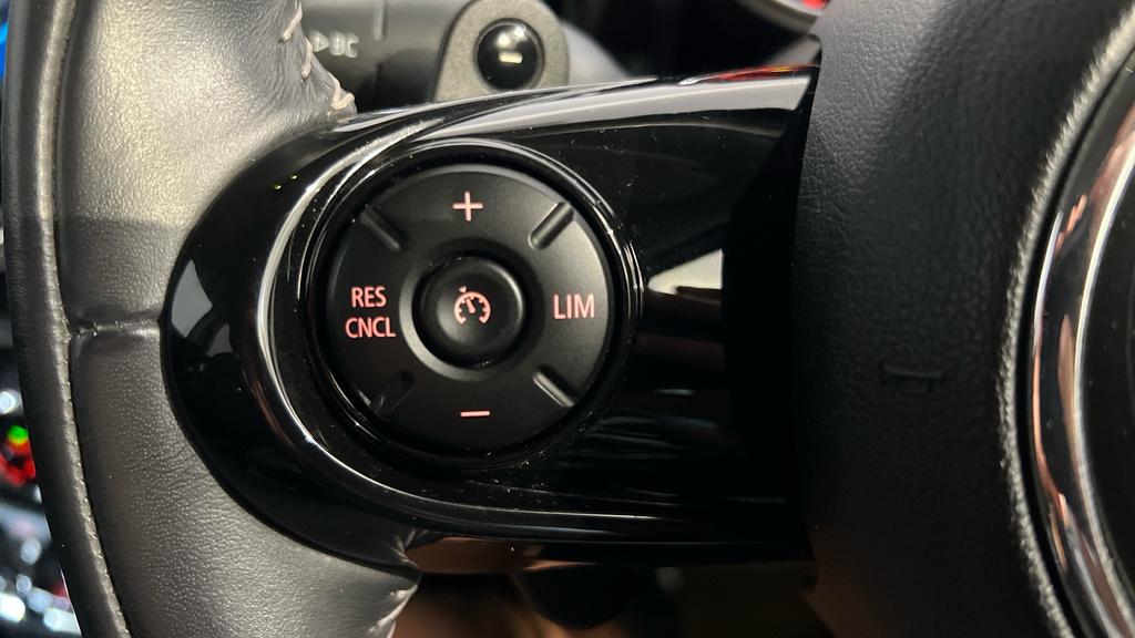 Mini Clubman 1.5 Cooper Classic 6Dr Comfort Pack Black #24