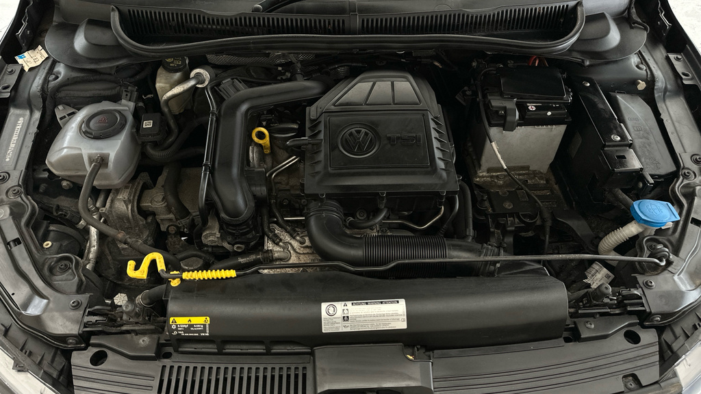 Volkswagen Polo R-line Tsi Orange #22