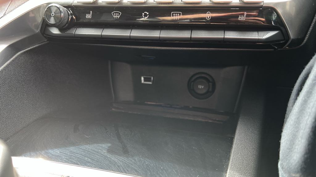 Peugeot 3008 Suv White #35