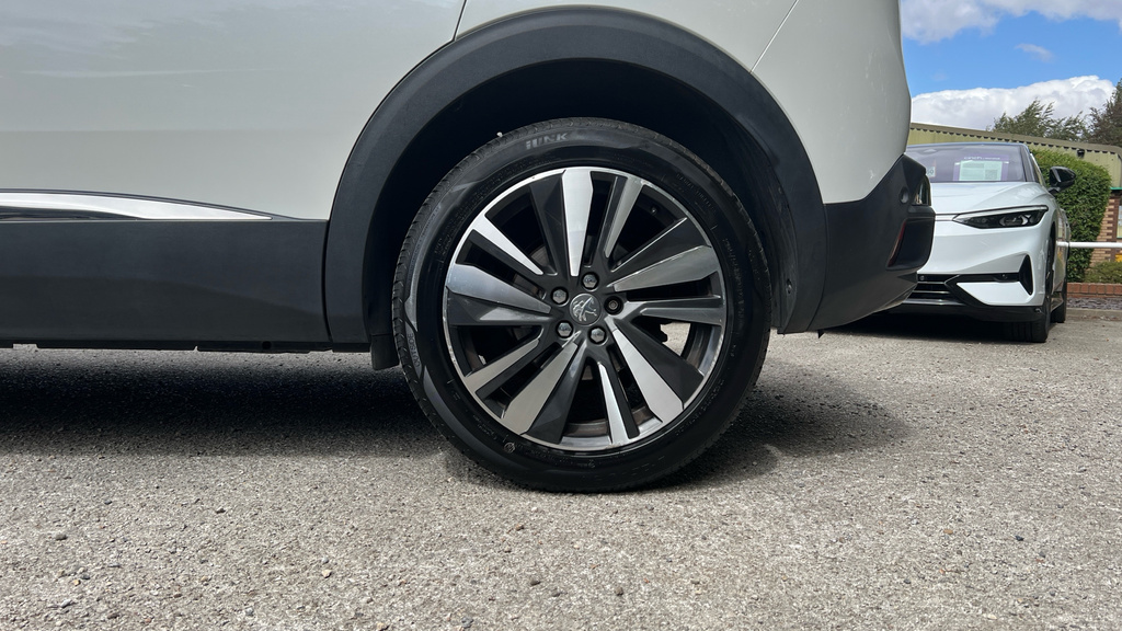 Peugeot 3008 Suv White #23