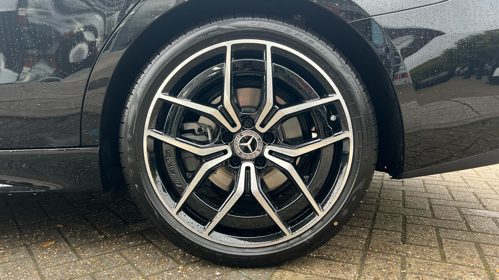 Mercedes-Benz C Class C200 Amg Line 9G-tronic 2025 Black #27