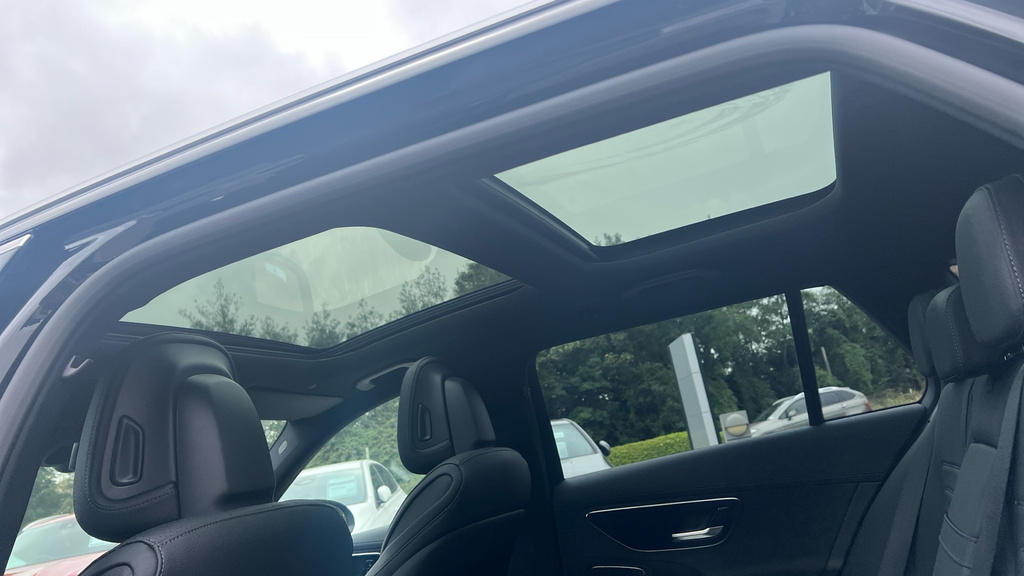 Mercedes-Benz C Class C300e Urban Edition 9G-tronic Black #29