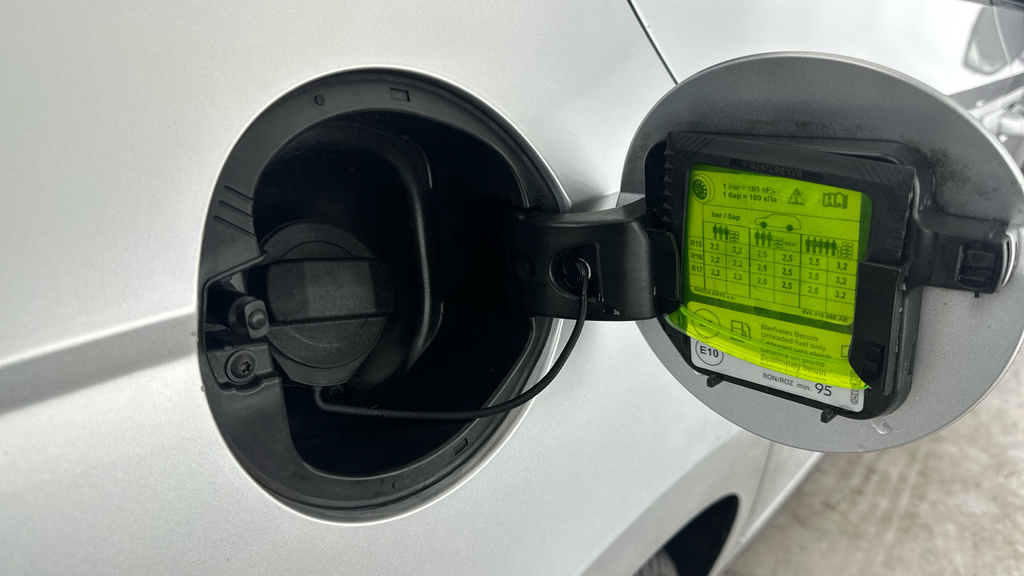 Skoda Fabia Monte Carlo Tsi Dsg White #28