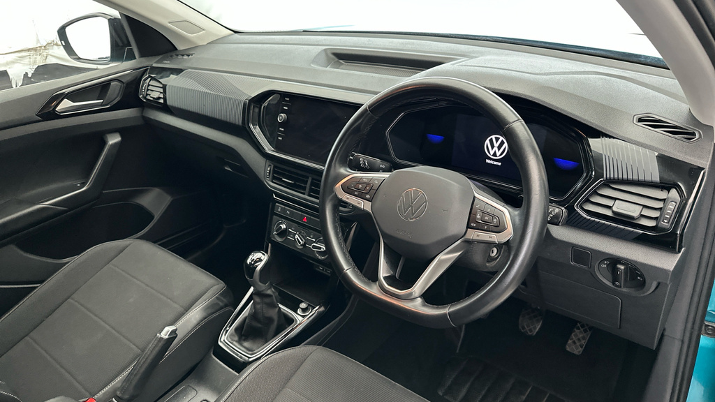 Volkswagen T-Cross 1.0 Tsi 95Ps Se Hatchback Black #11