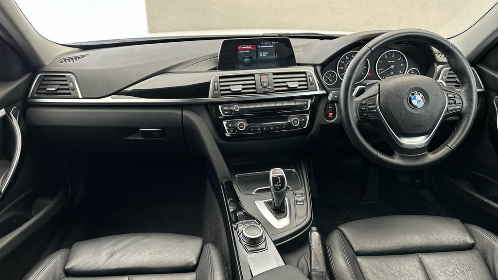 BMW 3 Series 2.0 330E 7.6Kwh M Sport Blue #12