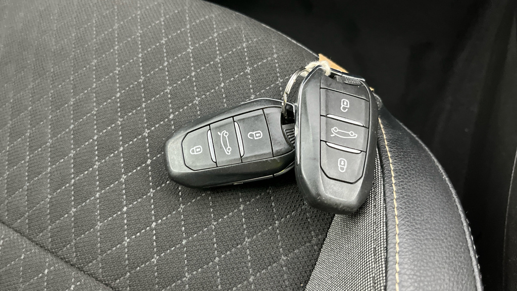 Vauxhall Grandland X 1.2 Turbo Tech Line Nav Grey #28