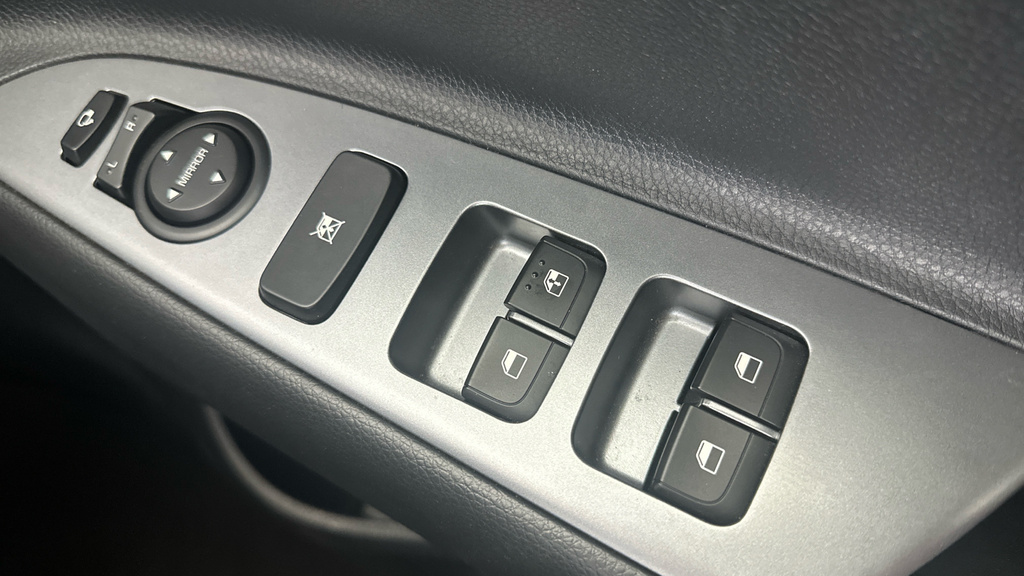 Kia Stonic 1.0 T Gdi 2 Suv  #12