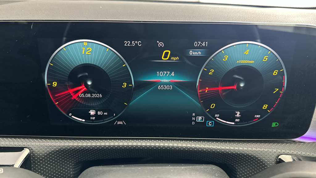 Mercedes-Benz A Class 1.5 A180d Amg Line Euro 6 Ss White #24