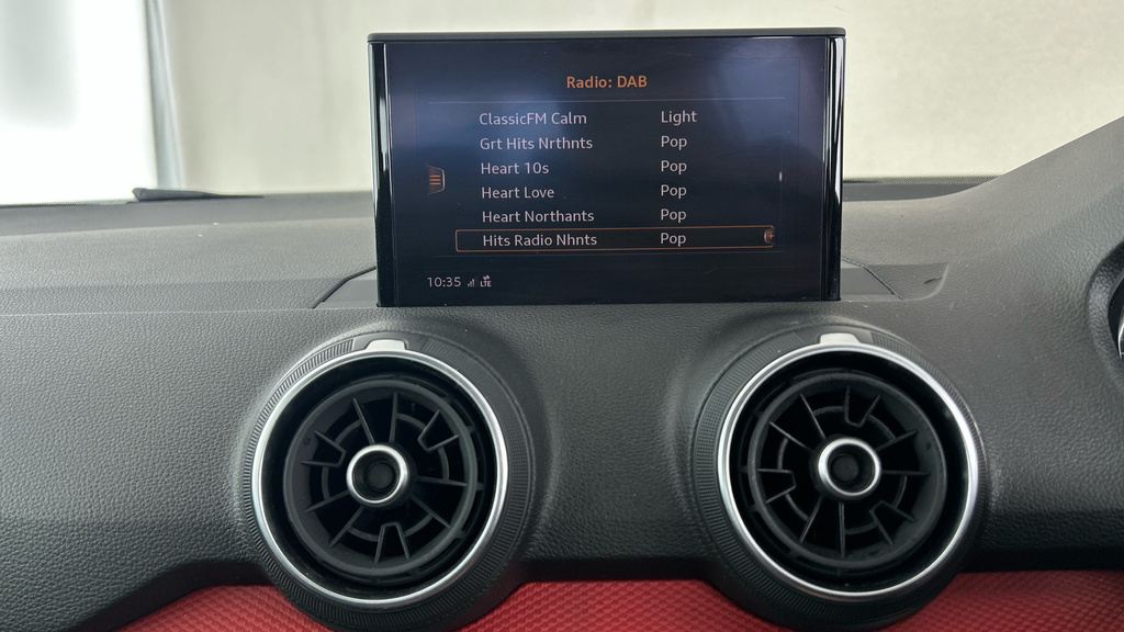 Audi Q2 1.0 Tfsi 30 Sport Euro 6 Ss Black #16
