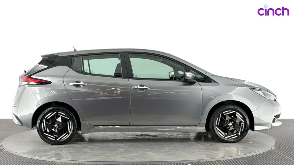 Nissan Leaf 110Kw Tekna 39Kwh Black #2