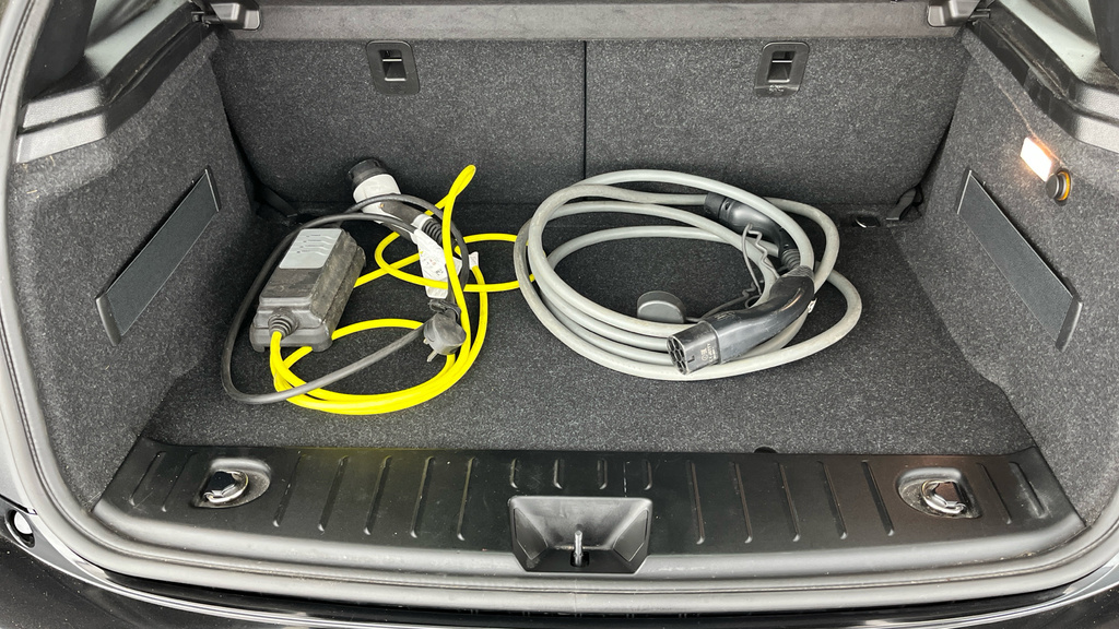 BMW i3 135Kw S 33Kwh Lodge Interior World Grey #23