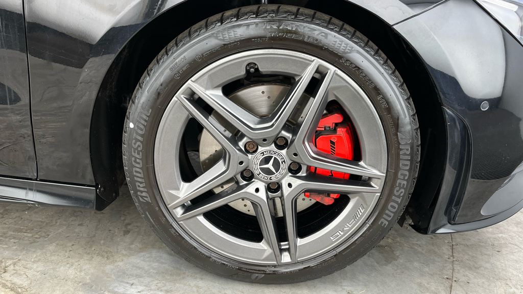 Mercedes-Benz CLA Class Saloon 1.3 Cla180 Amg Line Premium Plus 2 Coupe Black #26