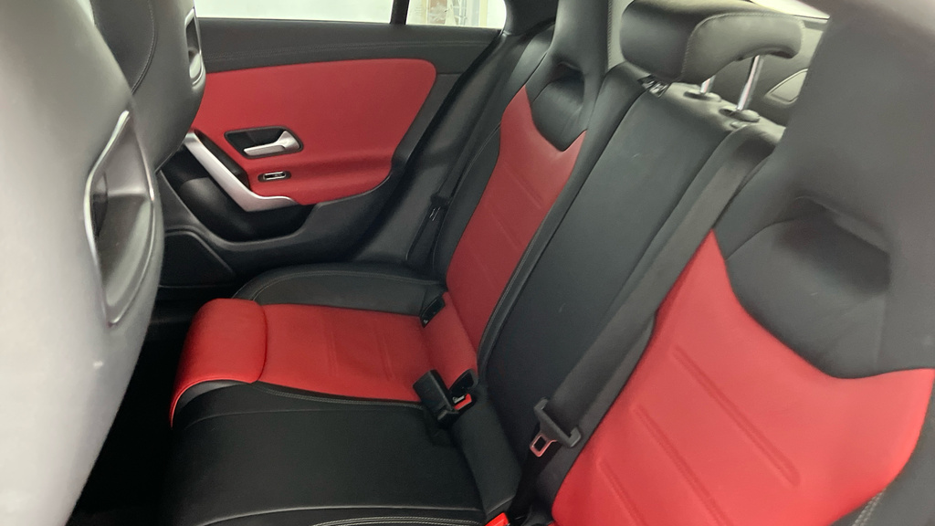 Mercedes-Benz CLA Class Saloon 1.3 Cla180 Amg Line Premium Plus 2 Coupe Black #20