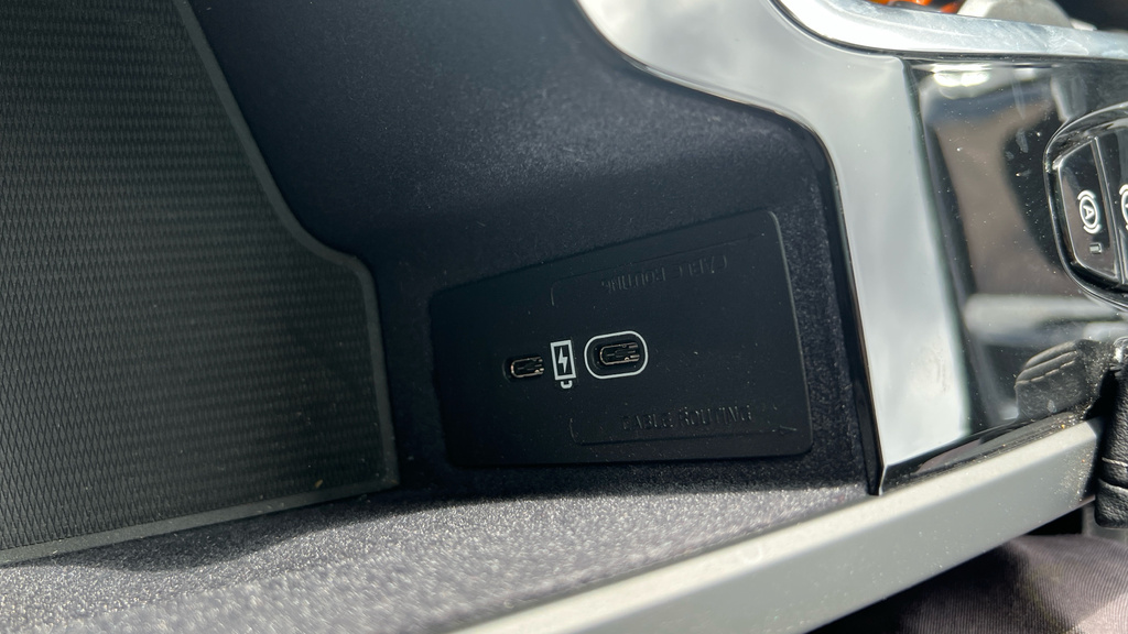 Volvo XC90 2.0 B5p 250 Plus Dark Awd Geartronic Grey #41