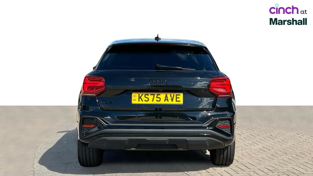 Audi Q2 35 Tfsi Sport S Tronic 2025 Black #4