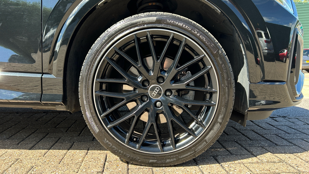 Audi Q2 35 Tfsi Sport S Tronic 2025 Black #20