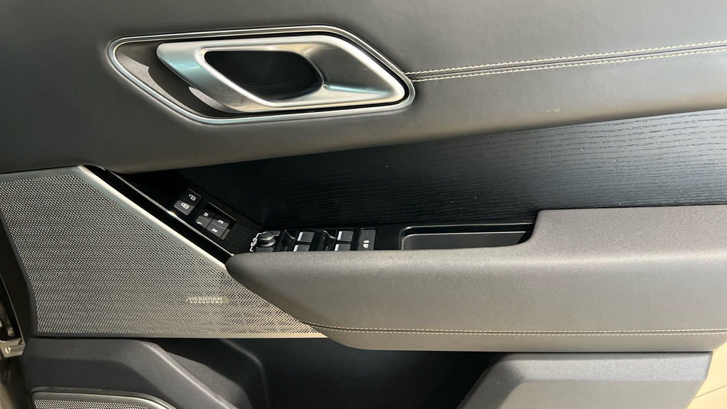 Land Rover Range Rover Velar 2.0 P250 Edition Grey #45