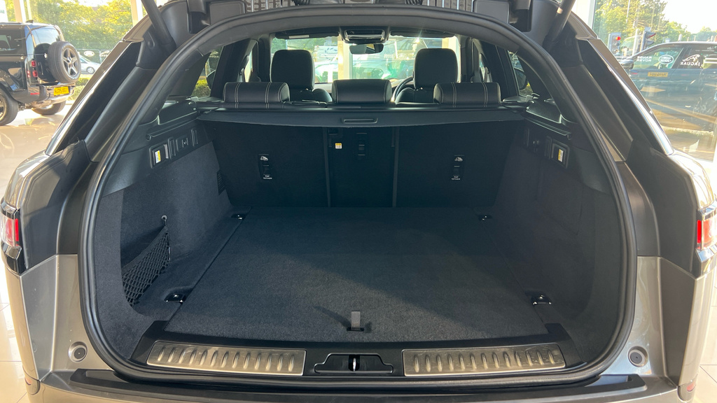Land Rover Range Rover Velar 2.0 P250 Edition Grey #14